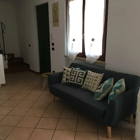 招待所 Casa Dany 卢加尼亚诺