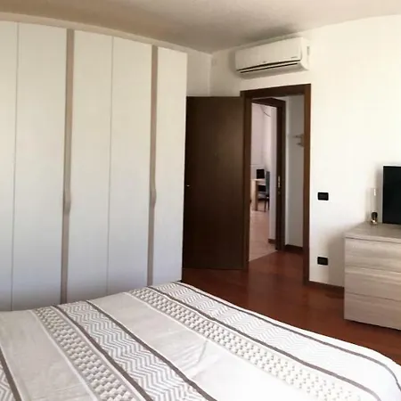 Konukevi Casa Dany 3*